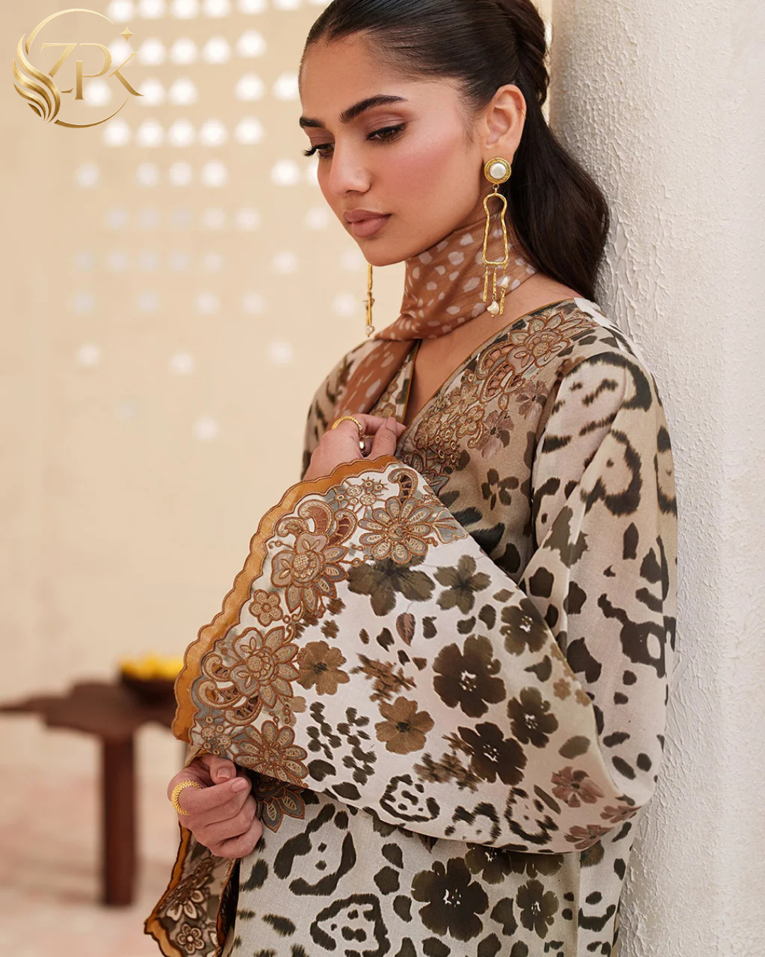 BAROQUE-3PC LAWN DIGITAL PRINTED EMB SHIRT WITH SILK PRINTED DUPATTA AND PRINTED TROUSER-ZPK-023