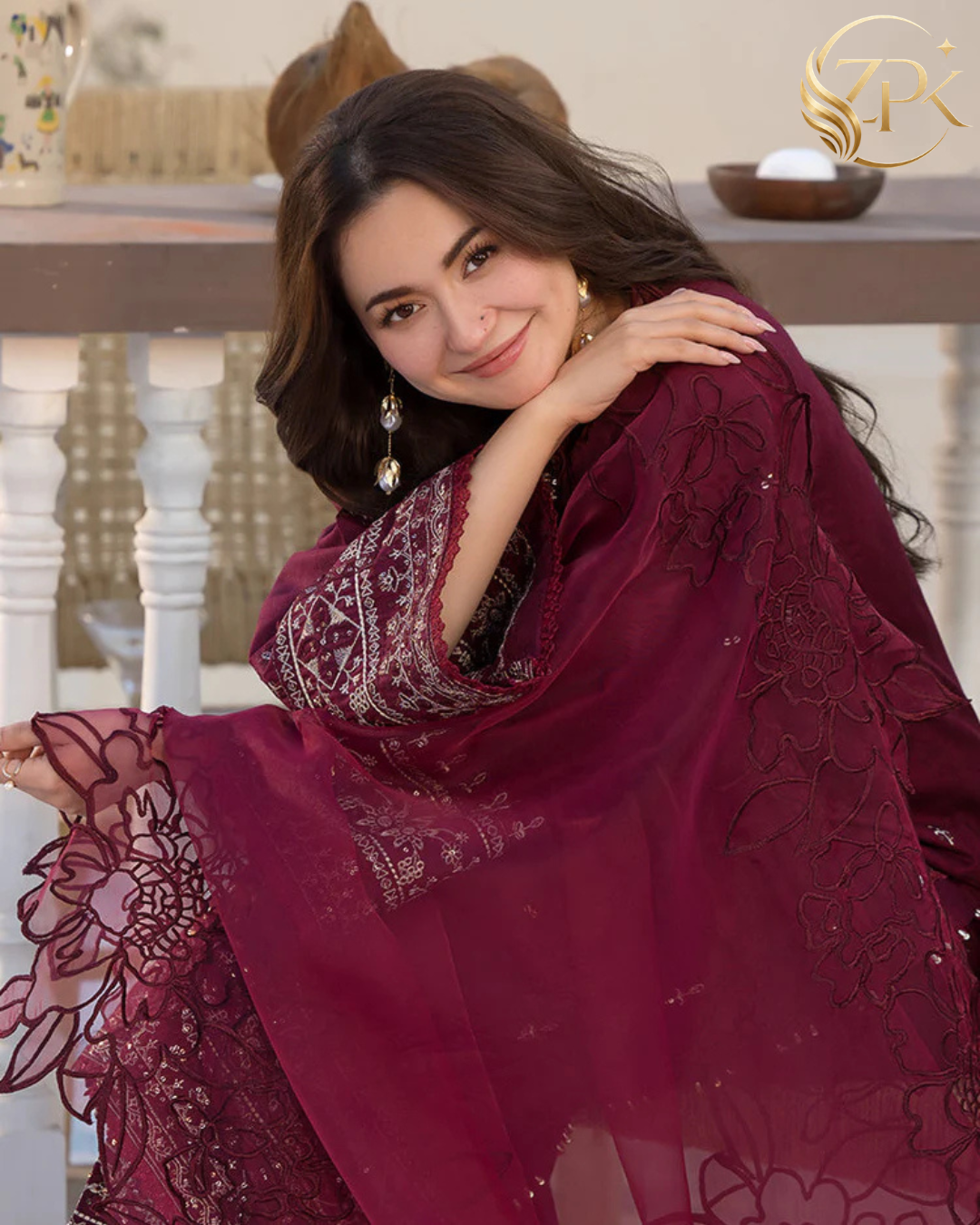 QALAMQAR-3PC LAWN EMBROIDERED SHIRT WITH ORGANZA EMBROIDERED DUPATTA AND EMB TROUSER-ZPK-4532