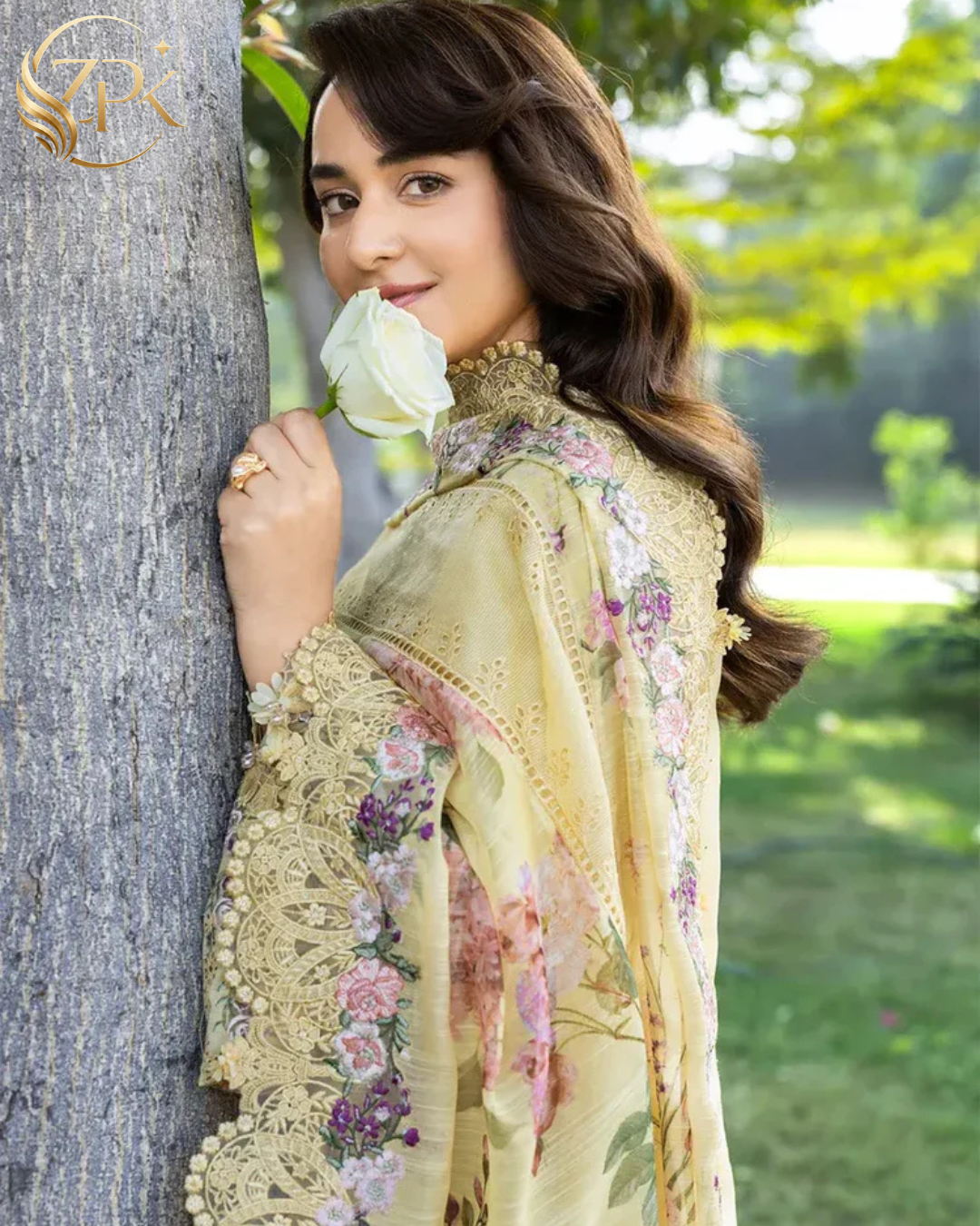 RANG RASIYA-3PC LAWN EMBROIDERED SHIRT WITH CHIFFON PRINTED EMBROIDERED DUPATTA AND TROUSER-ZPK-4801