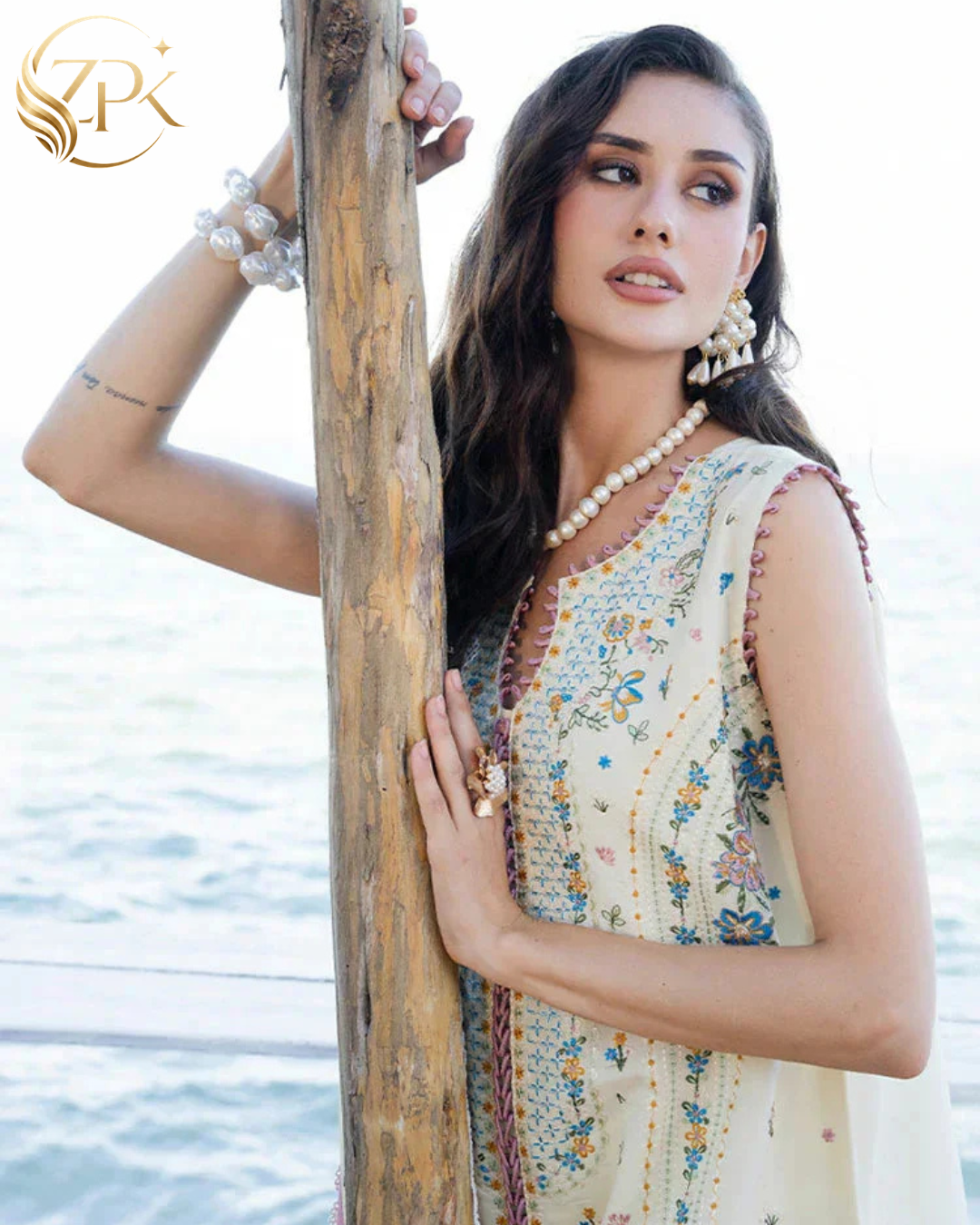 MUSHQ-3PC LAWN HEAVY EMBROIDERED SHIRT WITH CHIFFON PRINTED DUPATTA AND TROUSER-ZPK-4862