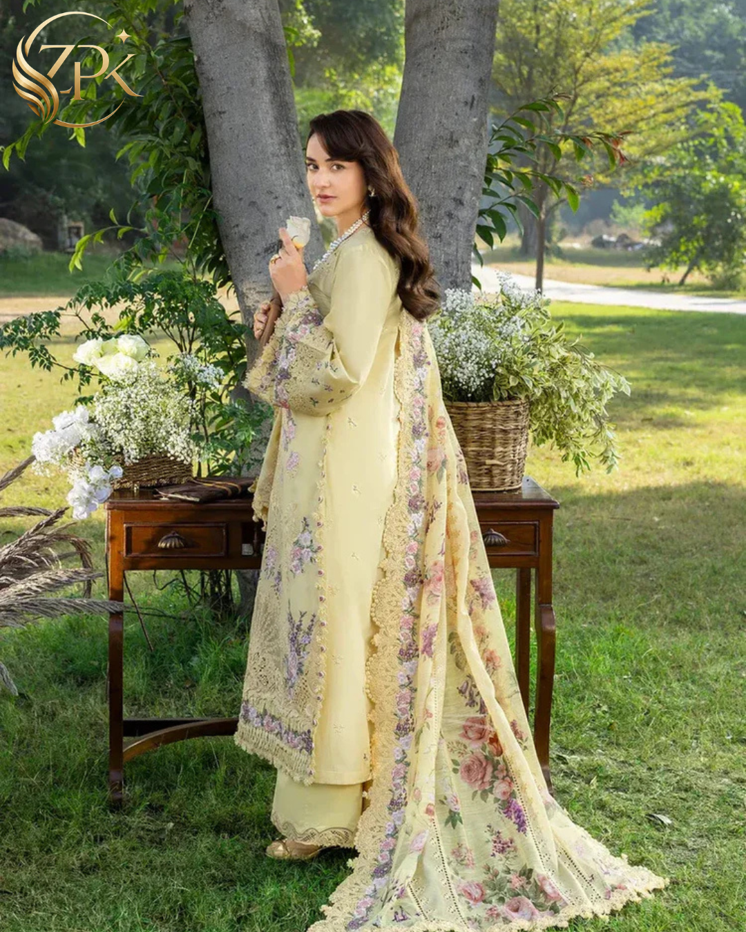 RANG RASIYA-3PC LAWN EMBROIDERED SHIRT WITH CHIFFON PRINTED EMBROIDERED DUPATTA AND TROUSER-ZPK-4801