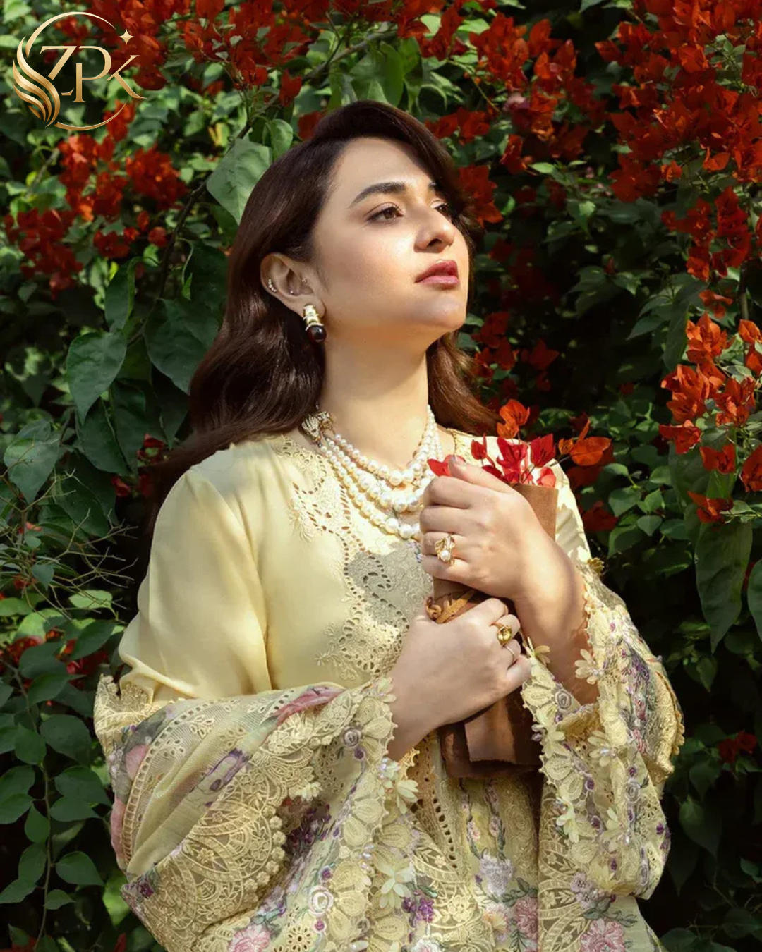 RANG RASIYA-3PC LAWN EMBROIDERED SHIRT WITH CHIFFON PRINTED EMBROIDERED DUPATTA AND TROUSER-ZPK-4801