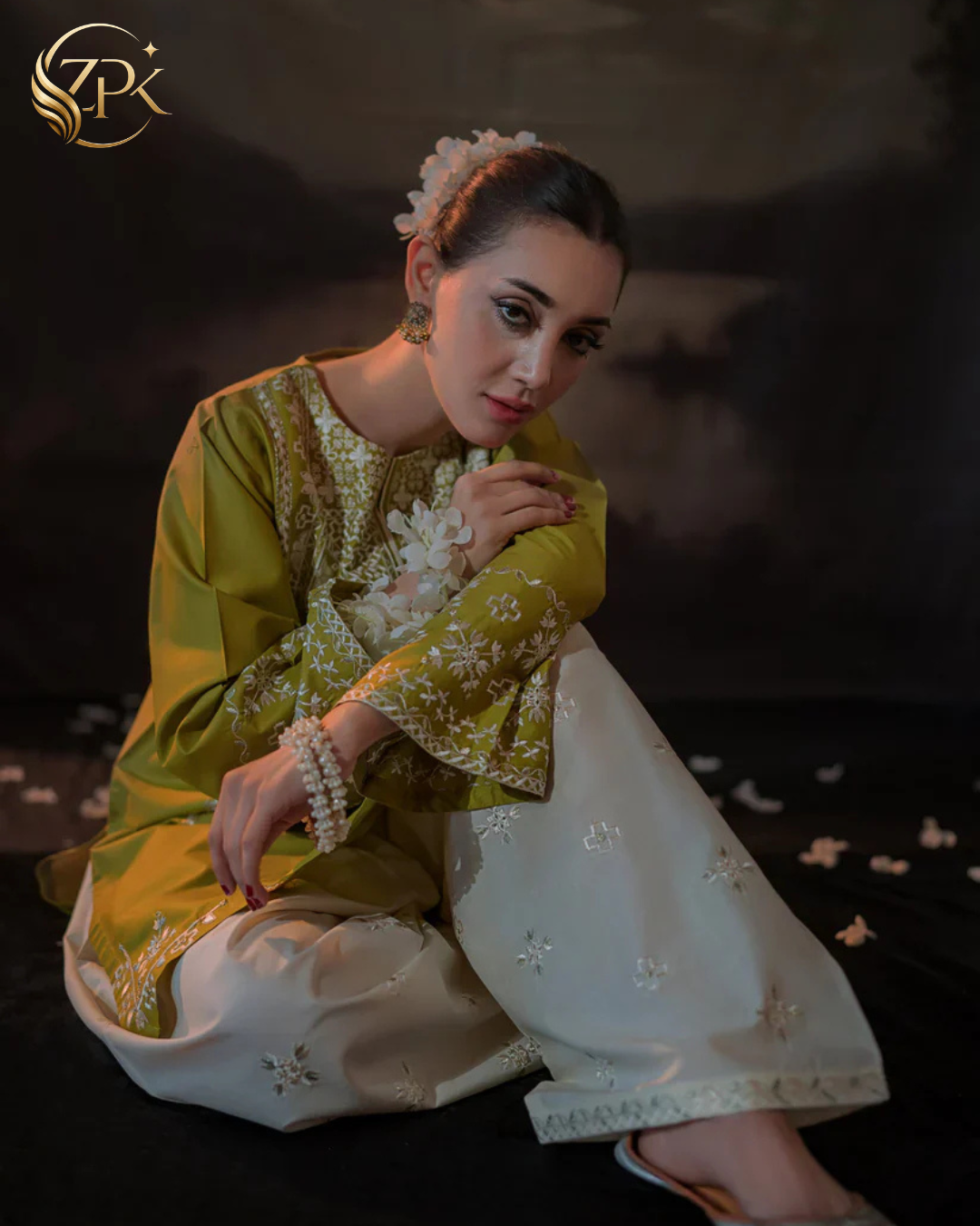 URGE-2PC LAWN EMBROIDERED SHIRT WITH EMBROIDRED SLEEVES & TROUSER-ZPK-226